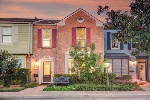 7449-7449 Brompton St, Houston, TX, 77025-2262 | Card Image