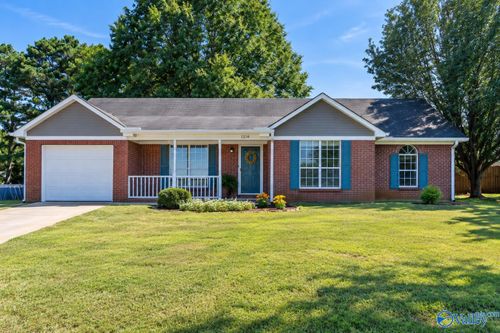 1216 Charity Ln, Hazel Green, AL, 35750-8553 | Card Image