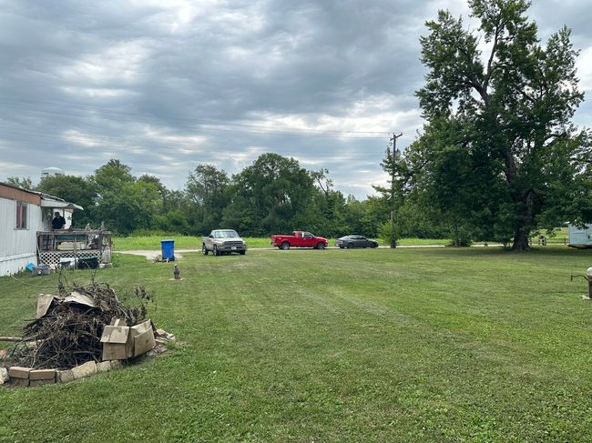 901 S 6 Th St, House other with 2 bedrooms, 1 bathrooms and null parking in West Terre Haute IN | Image 10