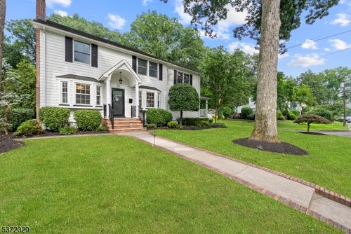 100 Herning Ave, Cranford, NJ, 07016-1948 | Card Image