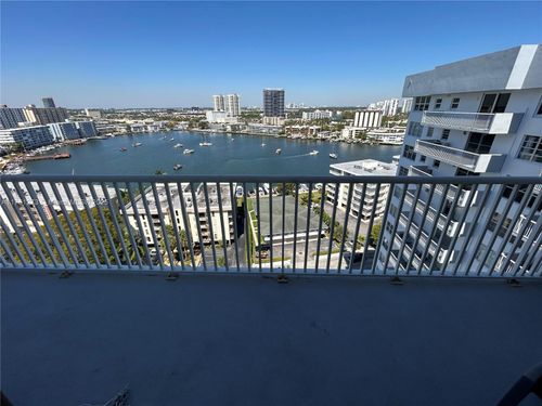 apt-1610-137 Golden Isles Dr, Hallandale Beach, FL, 33009-8805 | Card Image