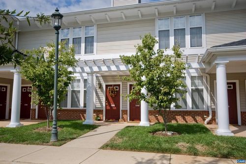 1522 Water Oak Ct, CHARLOTTESVILLE, VA, 22903-7898 | Card Image