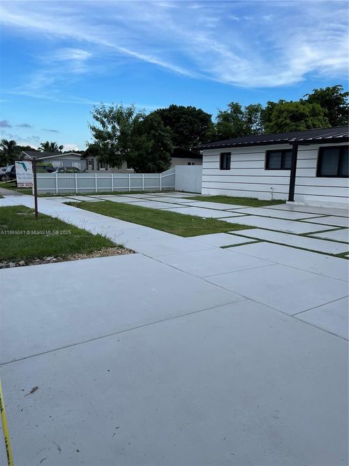 0-14940 Sw 297th St, Homestead, FL, 33033-3702 | Card Image