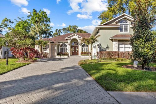 2309 Valrico Forest Dr, Valrico, FL, 33594-3712 | Card Image