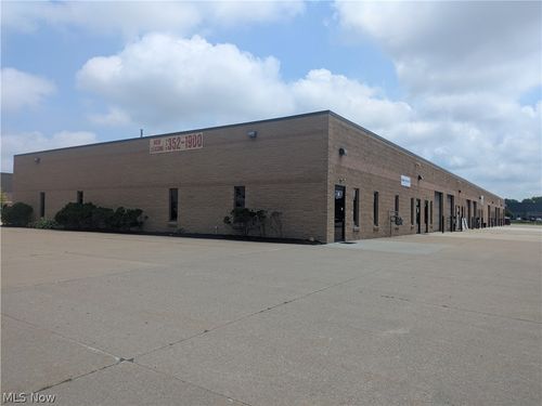 9010 Tyler Boulevard, Mentor, OH, 44060 | Card Image