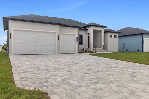 15037 Alsask Cir, PORT CHARLOTTE, FL, 33981-3135 | Card Image