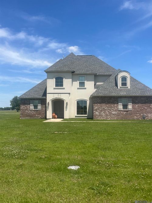 209 Amelia Ct, New Roads, LA, 70760-2677 | Card Image