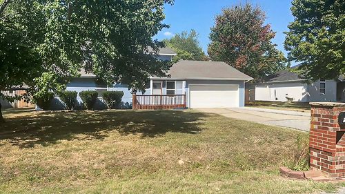 5807 S Iris Ln, Battlefield, MO, 65619-9357 | Card Image