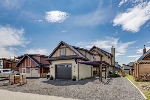 311 Cottageclub Way, Rural Rocky View County, AB, T4C1B1 | Card Image