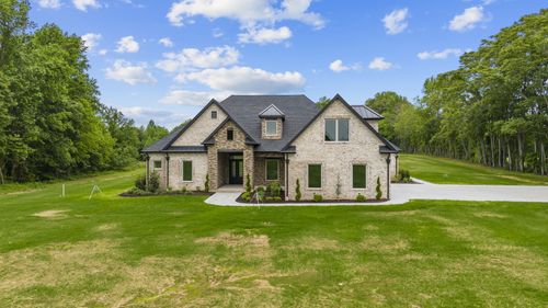 724 Bradshaw Rd, Lebanon, TN, 37087-7423 | Card Image