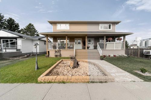 5020A 49 St, Killam, AB, T0B2L0 | Card Image