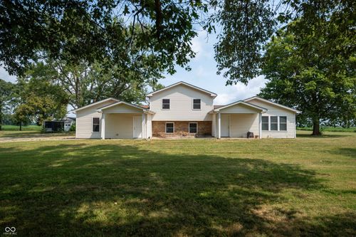 8464 E 25th St, Columbus, IN, 47203-9184 | Card Image