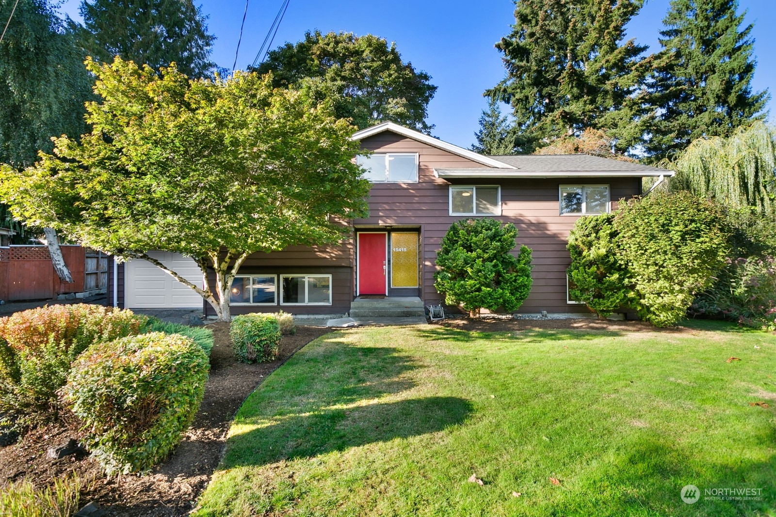 Bagley Pl, Shoreline, WA 98133