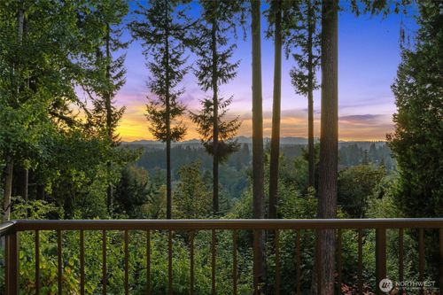17315 102nd Ave Ne, Bothell, WA, 98011-3744 | Card Image