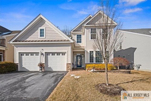 86 Inverness Dr, KENDALL PARK, NJ, 08824-7012 | Card Image