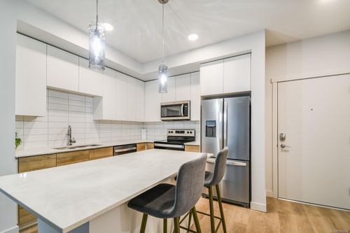 104-4830 Cedar Ridge Pl, Nanaimo, BC, V9T0M8 | Card Image