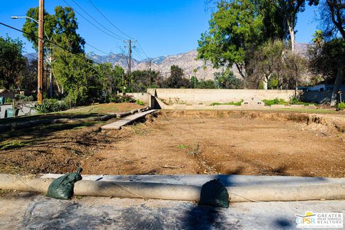 2470 Marengo Ave, Altadena, CA, 91001-2260 | Card Image