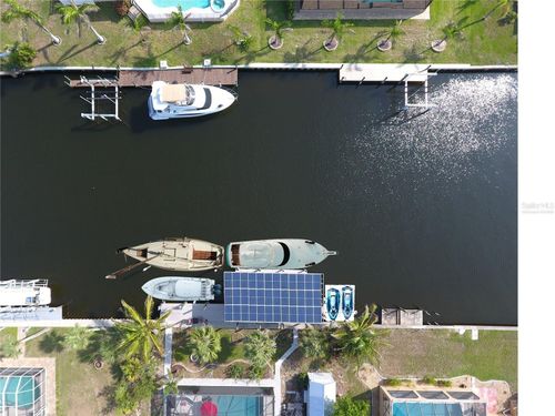 107 Sinclair St Se, PORT CHARLOTTE, FL, 33952-9140 | Card Image