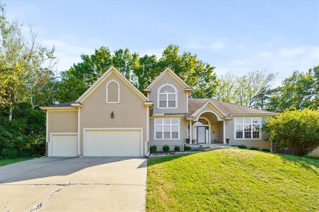 122nd Ter, Kansas City, MO 64145