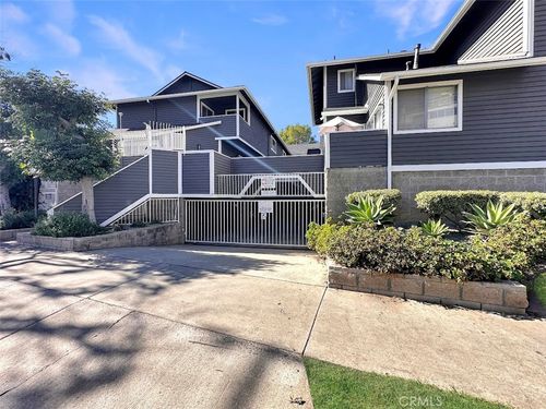 1314 N Spurgeon St, Santa Ana, CA, 92701-2464 | Card Image