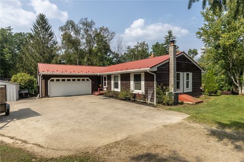 8711 Watson Creek Rd, Lindley, NY, 14858-9671 | Card Image