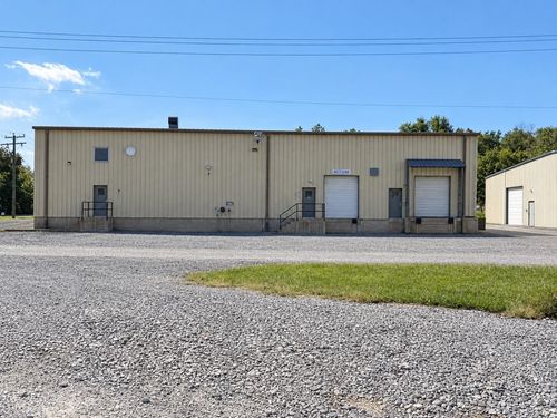 441 Industry Rd, Waynesboro, VA, 22980-1974 | Card Image