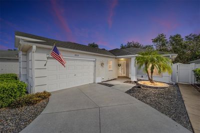 2004 Peachtree Avenue, House other with 3 bedrooms, 2 bathrooms and null parking in The Villages FL | Image 1