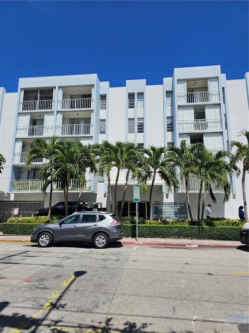 apt-206-7705 Abbott Ave, Miami Beach, FL, 33141-2390 | Card Image