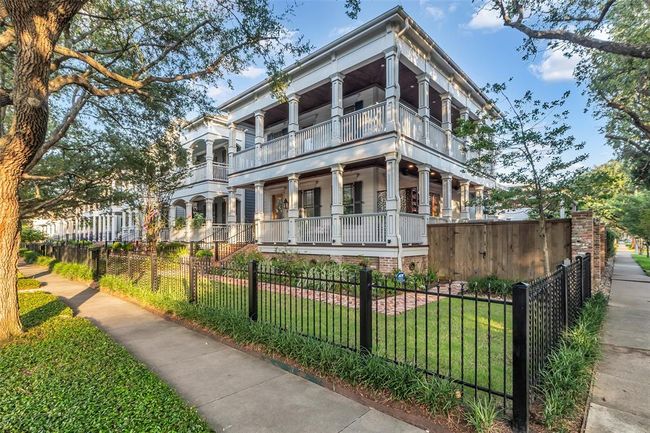 340 W 17 Th St, House other with 3 bedrooms, 3 bathrooms and 2 parking in Houston TX | Image 6
