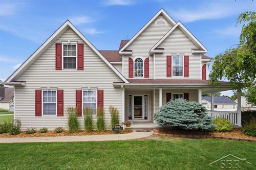 8297 Waxwing St, Freeland, MI, 48623-8692 | Card Image
