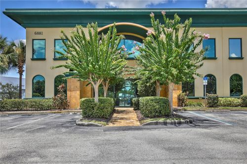 1and2-6881 Kingspointe Pkwy, ORLANDO, FL, 32819-6536 | Card Image