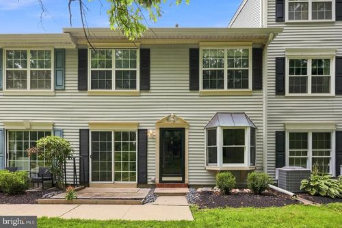 67 Cheverny Ct, Hamilton, NJ, 08619-4716 | Card Image