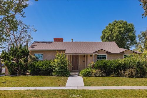 3801 Gundry Ave, Long Beach, CA, 90807-4226 | Card Image