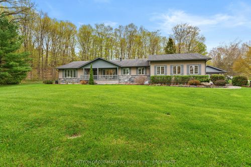 2280 Highland Heights Dr, Glenburnie, ON, K0H1S0 | Card Image