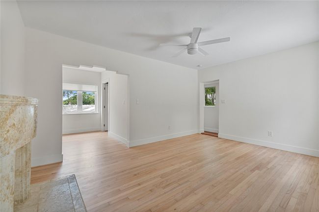 2356 Sw 16 Th Ave, Townhouse with 4 bedrooms, 3 bathrooms and null parking in Miami FL | Image 26