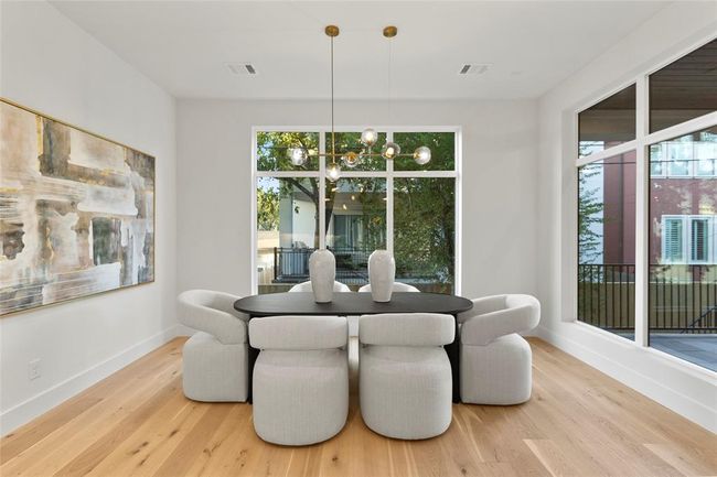 Spacious dining room area | Image 13