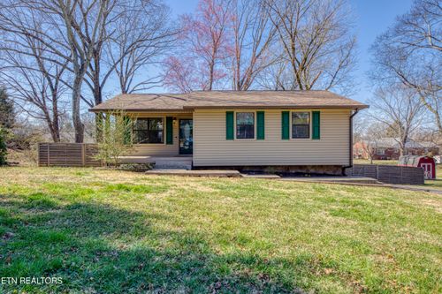 503 Akers St, Maryville, TN, 37804-2801 | Card Image