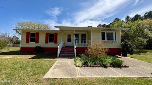 32 Arrowhead Dr, Hubert, NC, 28539-4102 | Card Image