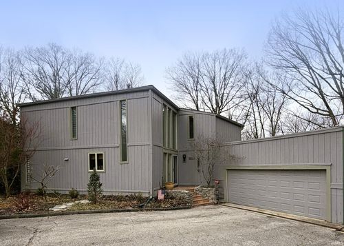 2812 W Fawkesway Dr, Bloomington, IN, 47404-1211 | Card Image