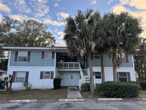 b102-8200 Fairways Cir, Ocala, FL, 34472-8583 | Card Image