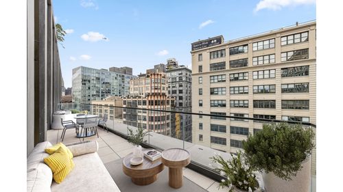 10a-30 Front St, New York, NY, 10004-2611 | Card Image