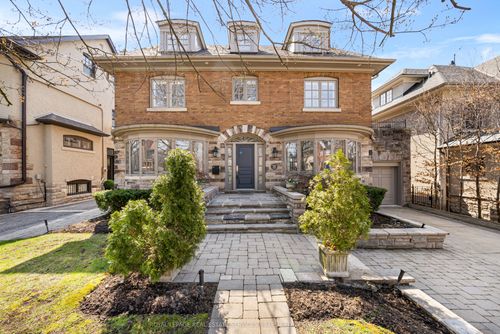 29 Rosedale Heights Dr, Toronto, ON, M4T1C2 | Card Image