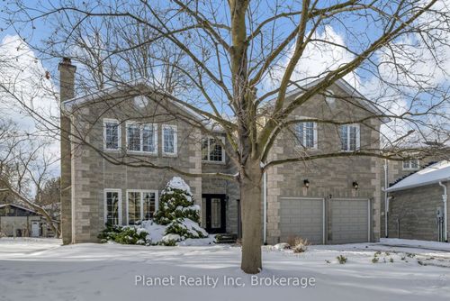 7-25 Manor Park Cres, Guelph, ON, N1G1A2 | Card Image