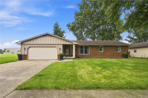1208 N Martin St, Effingham, IL, 62401-1712 | Card Image