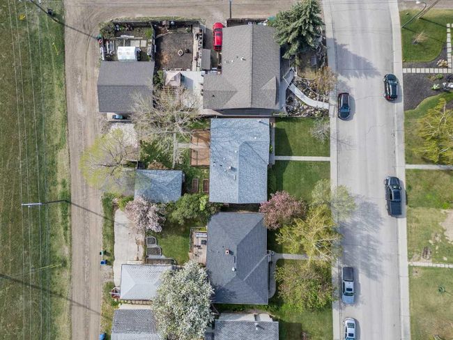7424 Fleetwood Dr Se, House other with 4 bedrooms, 2 bathrooms and 4 parking in Calgary AB | Image 45