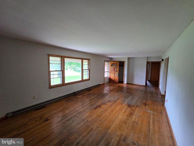3390 Point Of Rocks Rd, House other with 3 bedrooms, 2 bathrooms and null parking in JEFFERSON MD | Image 11