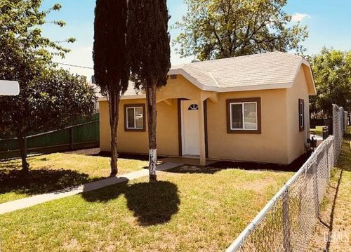 325 N 15th St, Chowchilla, CA, 93610-2213 | Card Image