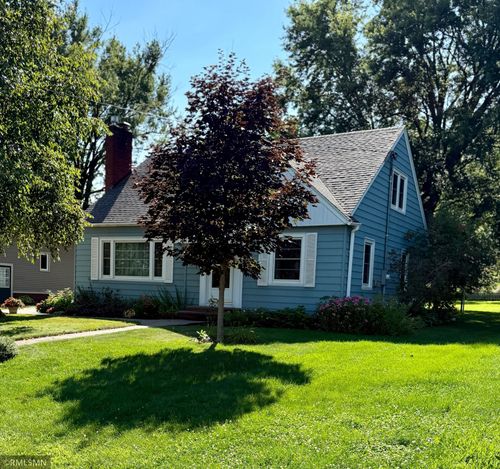215 Johnson St, Woodville, WI, 54028-9405 | Card Image