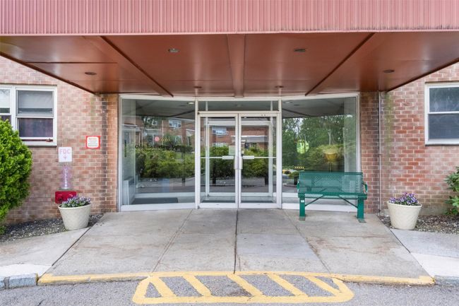 APT-1L - 1 Lakeview Dr, Home with 1 bedrooms, 1 bathrooms and 1 parking in Peekskill NY | Image 4
