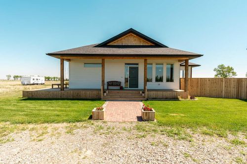 75 Deer Path Meadow, Fort Macleod, AB, T0L0Z0 | Card Image